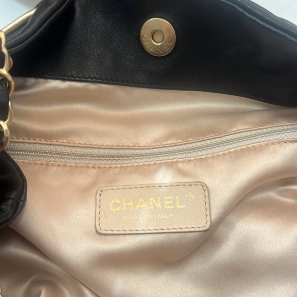 COCO CHANEL SHOULDER BAG - Picture 3 of 7